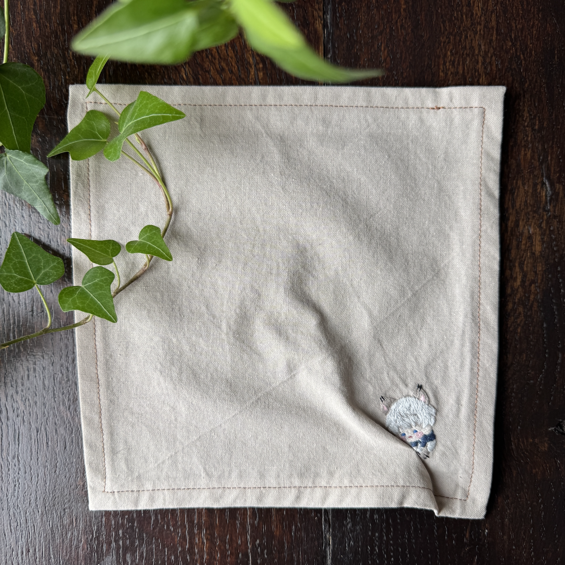 Mouchoir Love and Deepspace Chibi Cats – Image 3